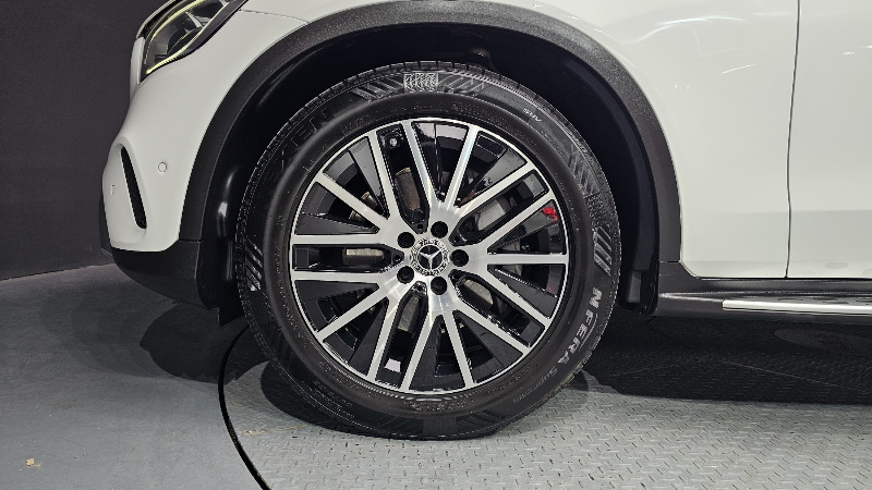 car Mercedes Benz GLC id30359 photo #5