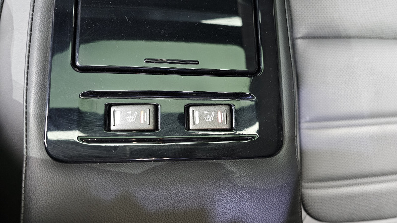 car Renault Samsung SM6 id30362 photo #19