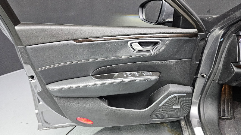 car Renault Samsung SM6 id30362 photo #24
