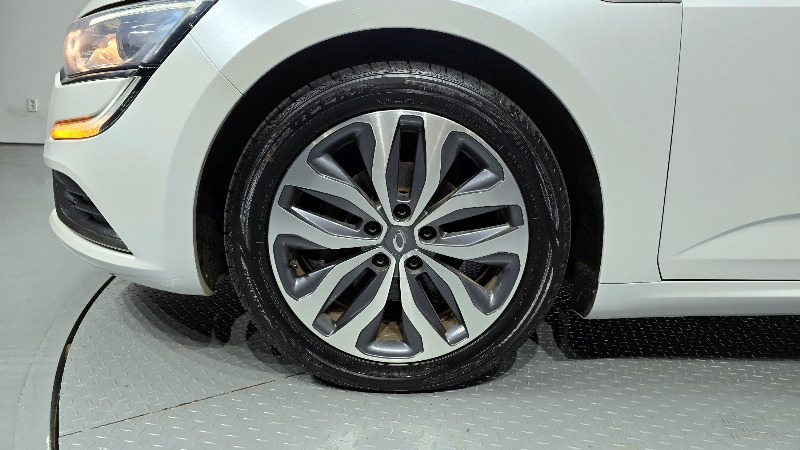 car Renault Samsung SM6 id30396 photo #5