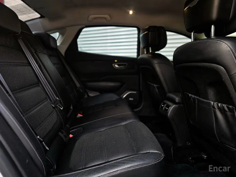 car Renault Samsung SM6 id30463 photo #14