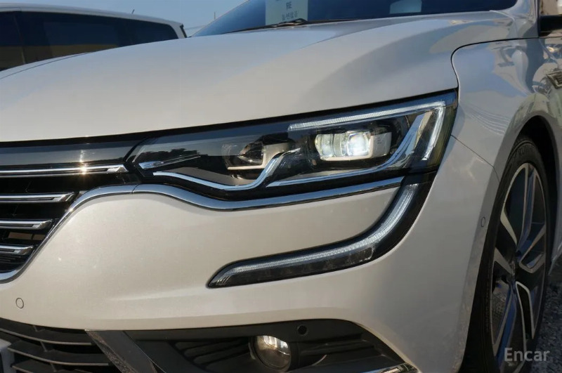 car Renault Samsung SM6 id30469 photo #5