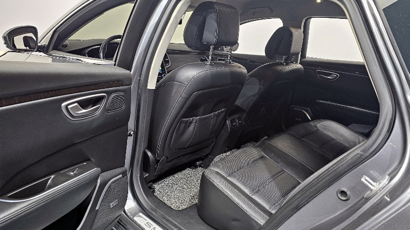 car Renault Samsung SM6 id30534 photo #12