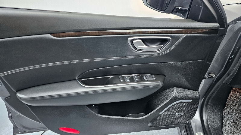 car Renault Samsung SM6 id30534 photo #24