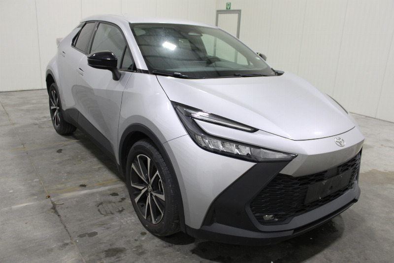 car Toyota C-HR id30816 main photo
