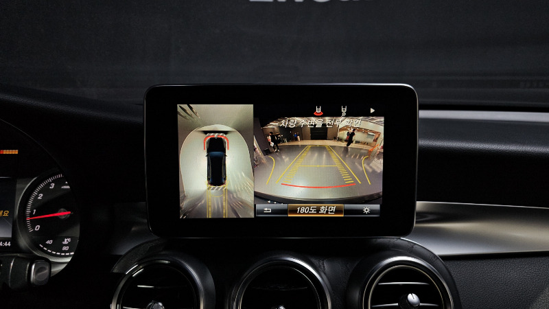 car Mercedes Benz GLC id31424 photo #16