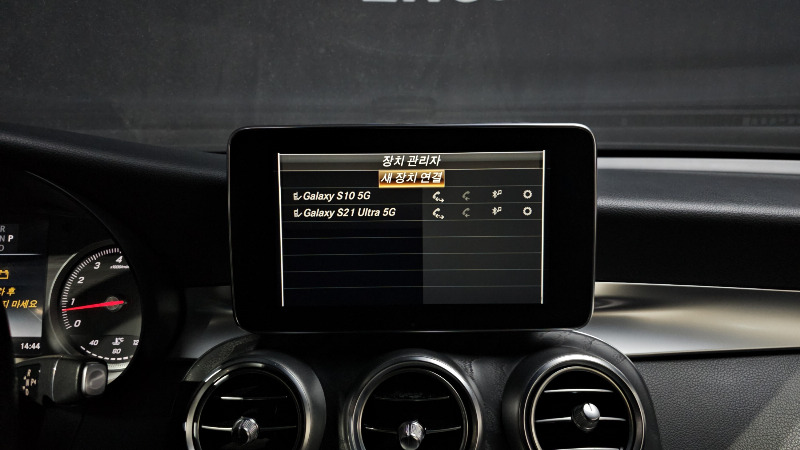 car Mercedes Benz GLC id31424 photo #18