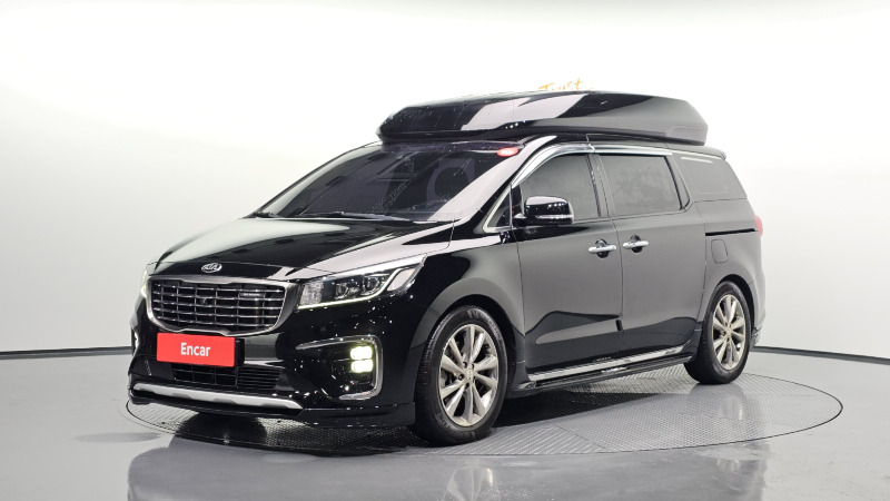 car KIA Carnival id31448 main photo