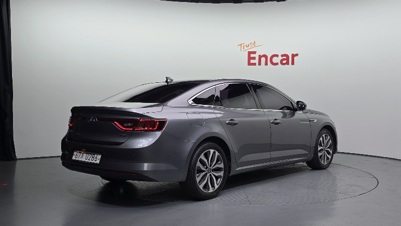 car Renault Samsung SM6 id31468 photo #2