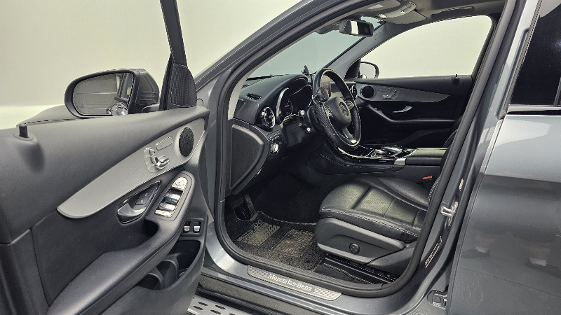 car Mercedes Benz GLC id31544 photo #10
