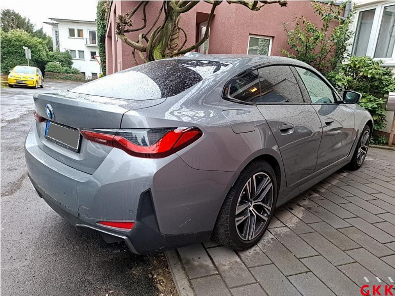 car BMW i4 id32128 photo #3