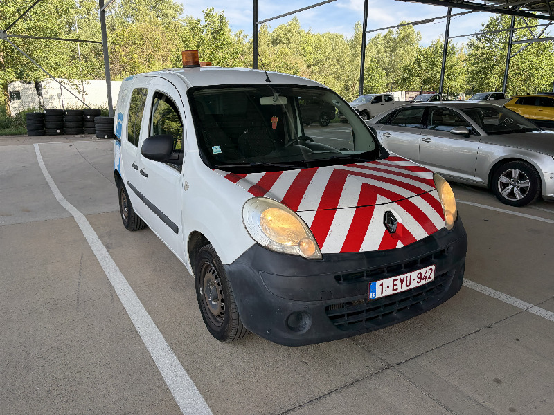 car Renault Kangoo id32350 main photo