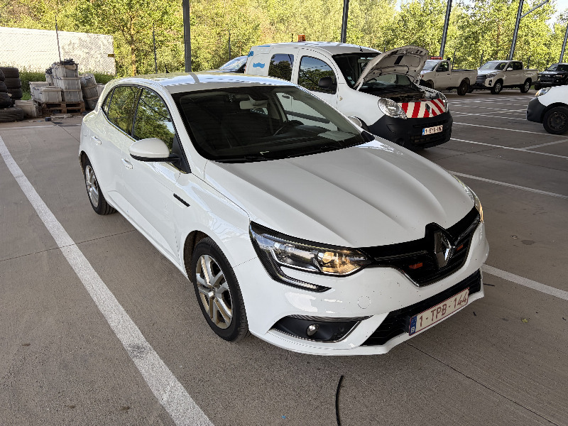 car Renault Megane id32355 main photo