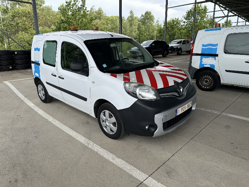 car Renault Kangoo id32356 main photo
