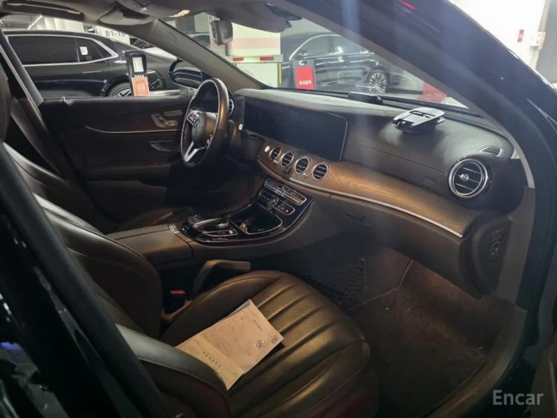 car Mercedes Benz E Class id32461 photo #8