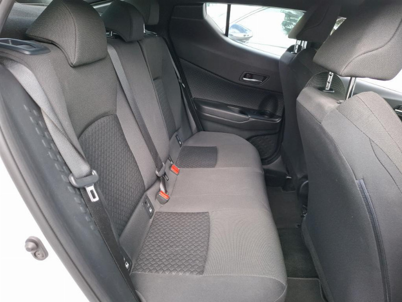 car Toyota C-HR id32749 photo #5