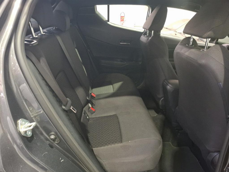 car Toyota C-HR id32765 photo #5
