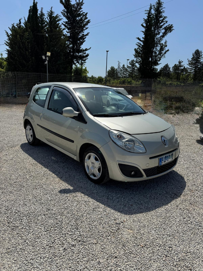 car Renault Twingo id33193 main photo