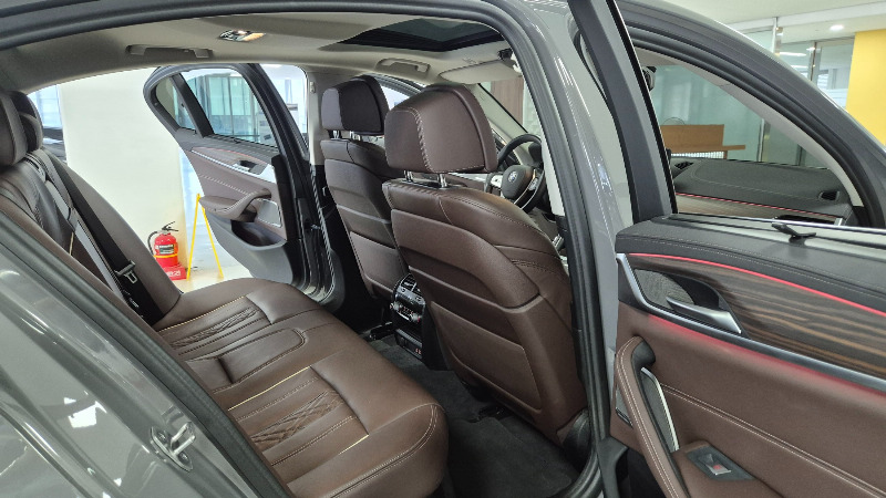 car BMW 5 Series id33227 photo #12