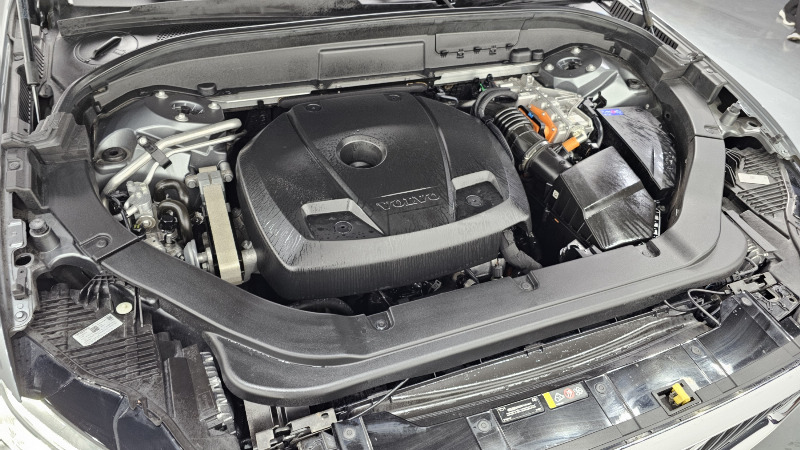 car Volvo XC60 id33259 photo #6