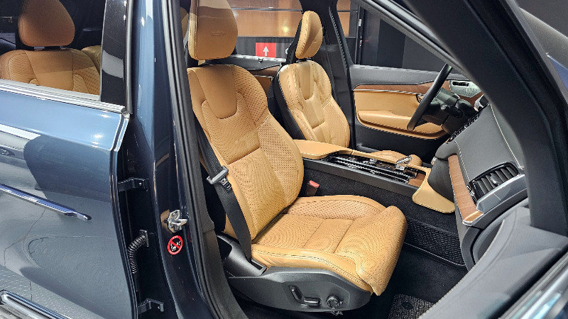car Volvo XC90 id33272 photo #10