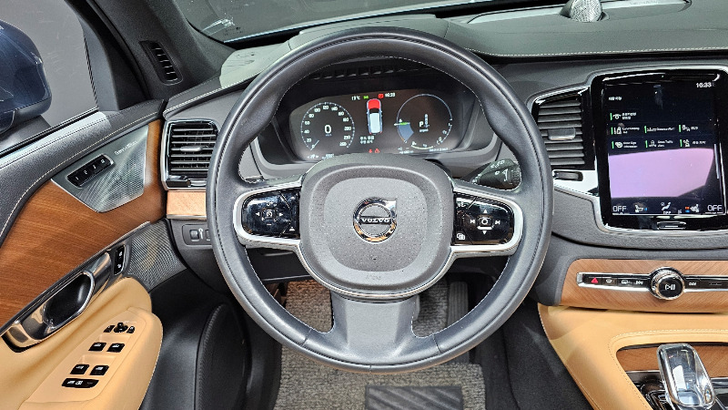 car Volvo XC90 id33272 photo #13
