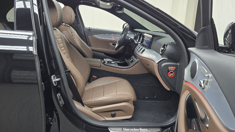 car Mercedes Benz E Class id33280 photo #11
