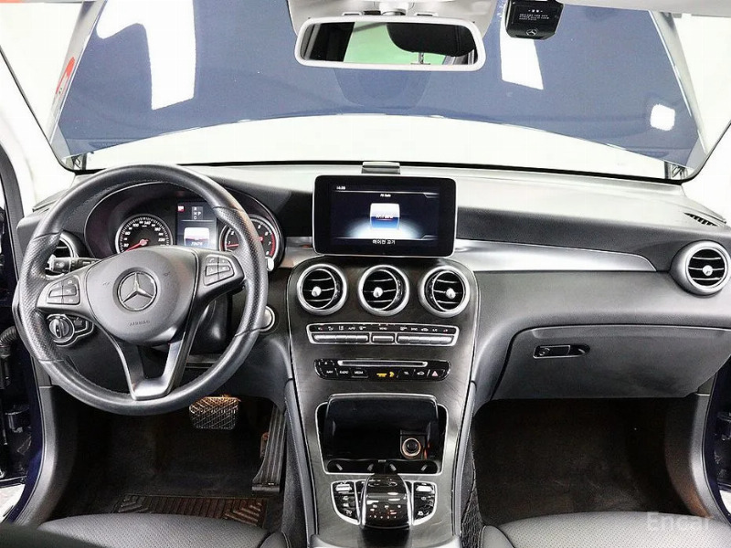 car Mercedes Benz GLC id33287 photo #14