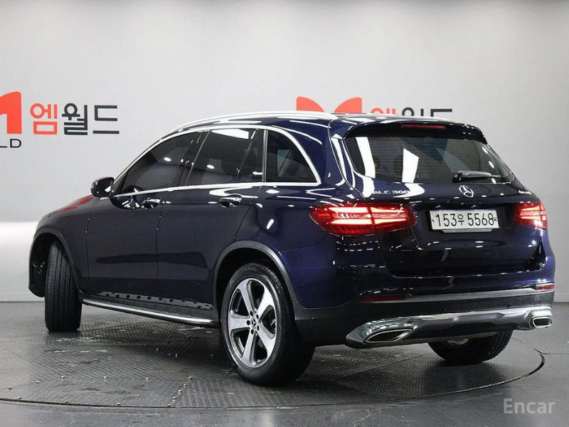 car Mercedes Benz GLC id33287 photo #4