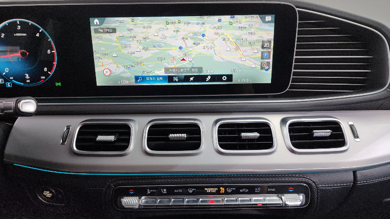 car Mercedes Benz GLE id33377 photo #12