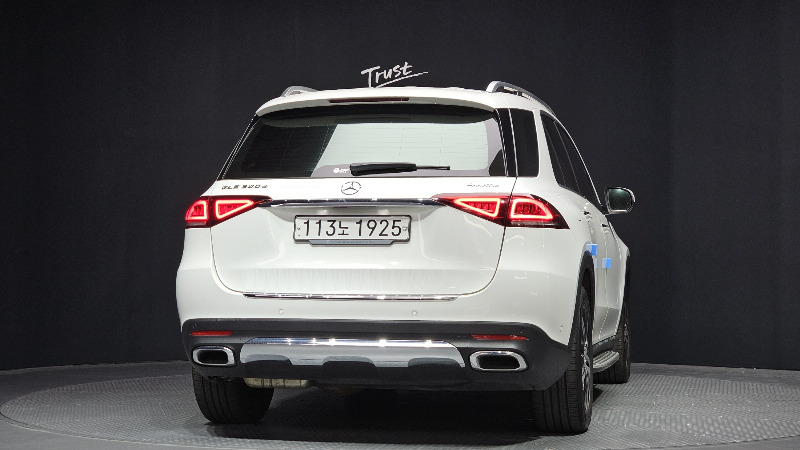 car Mercedes Benz GLE id33382 photo #4
