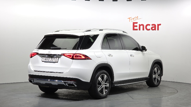 car Mercedes Benz GLE id33383 photo #2