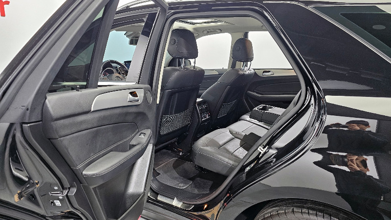 car Mercedes Benz GLE id33413 photo #11