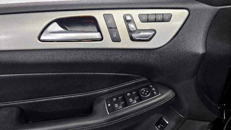 car Mercedes Benz GLE id33413 photo #14