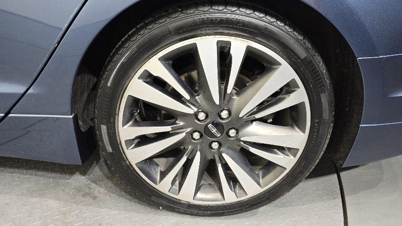 car Lincoln MKZ id33418 photo #21