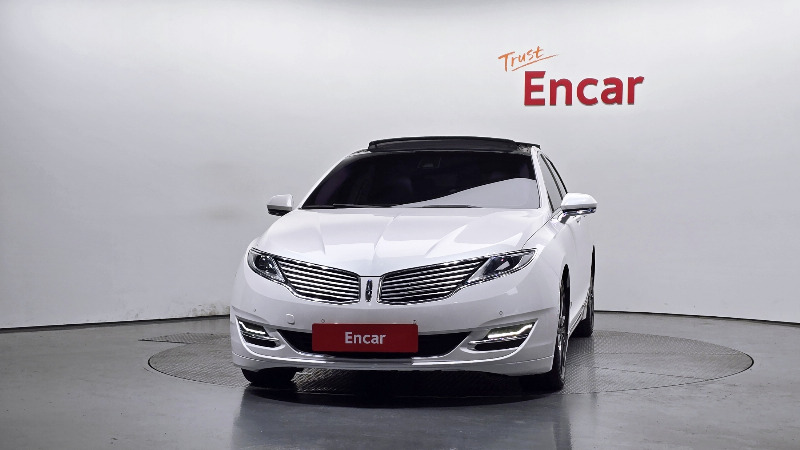 car Lincoln MKZ id33424 photo #3
