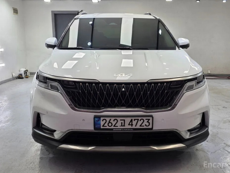 car KIA Carnival id33513 main photo