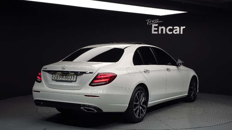 car Mercedes Benz E Class id33530 photo #2