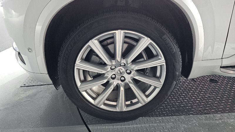 car Volvo XC90 id33547 photo #5