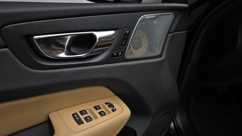 car Volvo XC60 id33567 photo #24