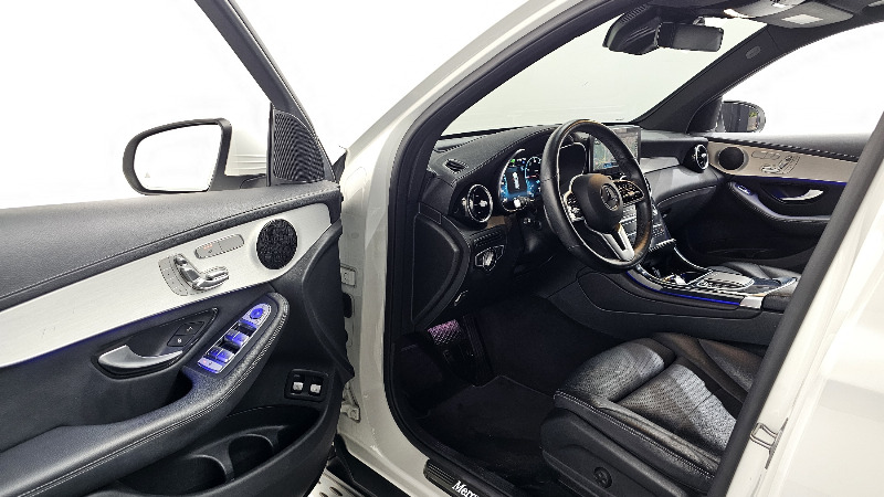 car Mercedes Benz GLC id33702 photo #10
