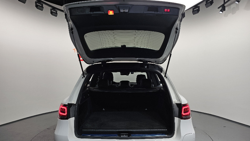 car Mercedes Benz GLC id33702 photo #19