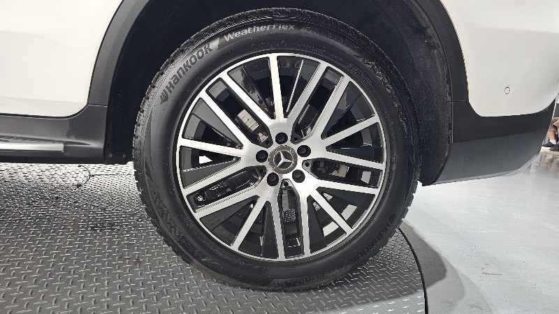 car Mercedes Benz GLC id33702 photo #21
