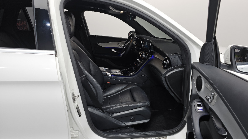 car Mercedes Benz GLC id33702 photo #26