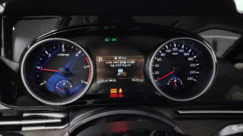 car KIA Carnival id33748 photo #8