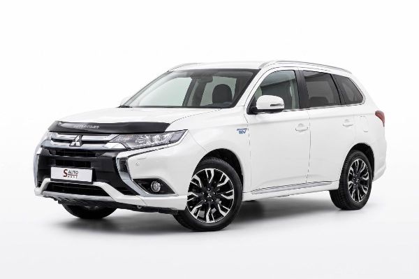 car Mitsubishi Outlander id33766 main photo