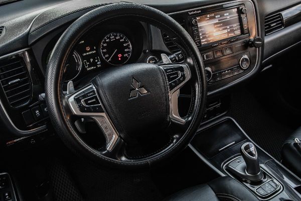 car Mitsubishi Outlander id33766 photo #9