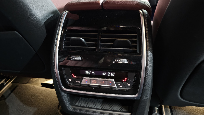 car BMW X6 id33986 photo #19