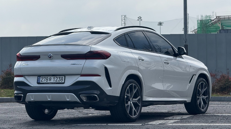 car BMW X6 id34105 photo #2