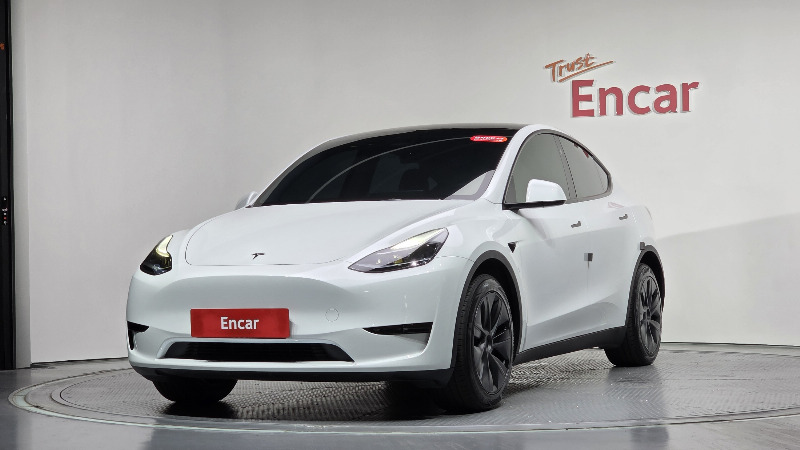 car Tesla Model Y id34327 main photo